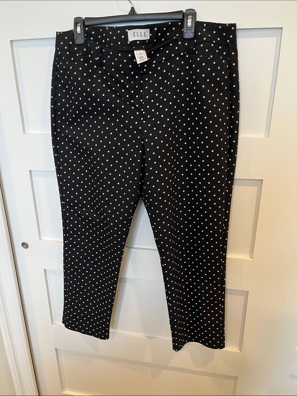Elle Black with White Polka Dot Slim Cropped Pants